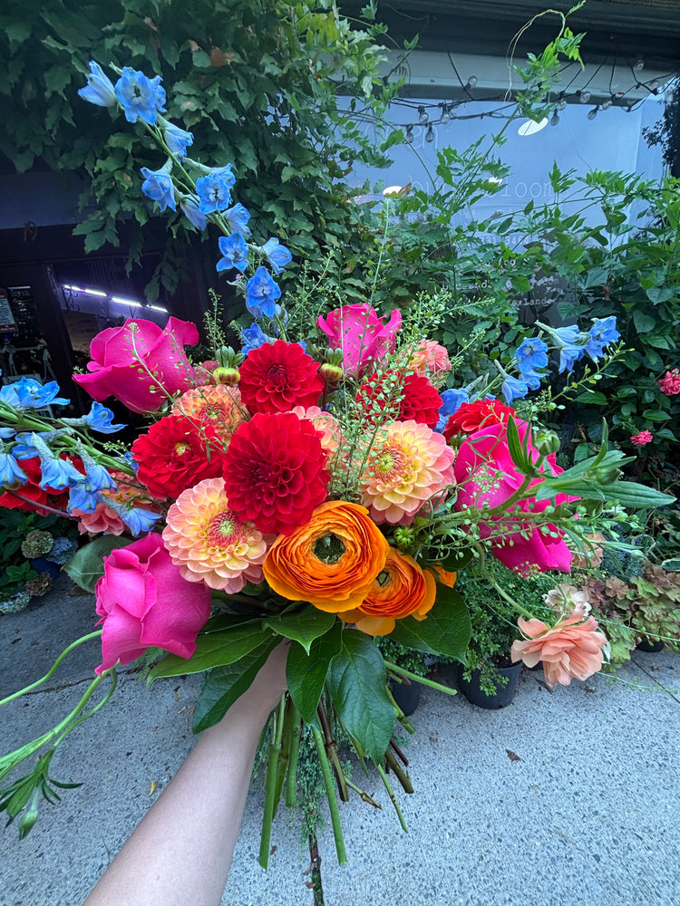 Designer's Choice Bouquet (No Vase)