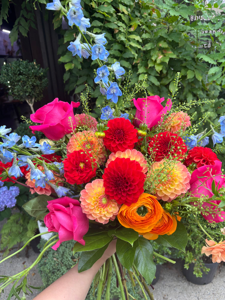 Designer's Choice Bouquet (No Vase)