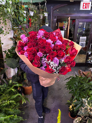 Dozen Roses Vase Arrangement